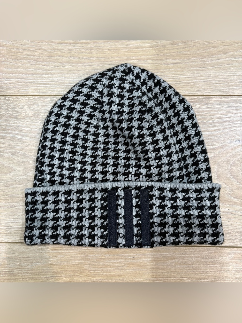 Adidas x Ivy Park Houndstooth Knit Beanie Black Grey HM2597 One Size Beyonce